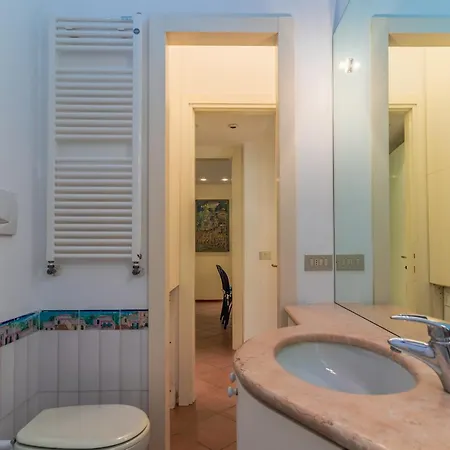 Il Giardino Nascosto Relax Vicino Al Porto Апартаменты *