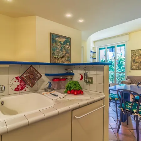 Apartament Il Giardino Nascosto Relax Vicino Al Porto *