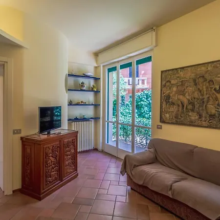 Il Giardino Nascosto Relax Vicino Al Porto Апартаменты *